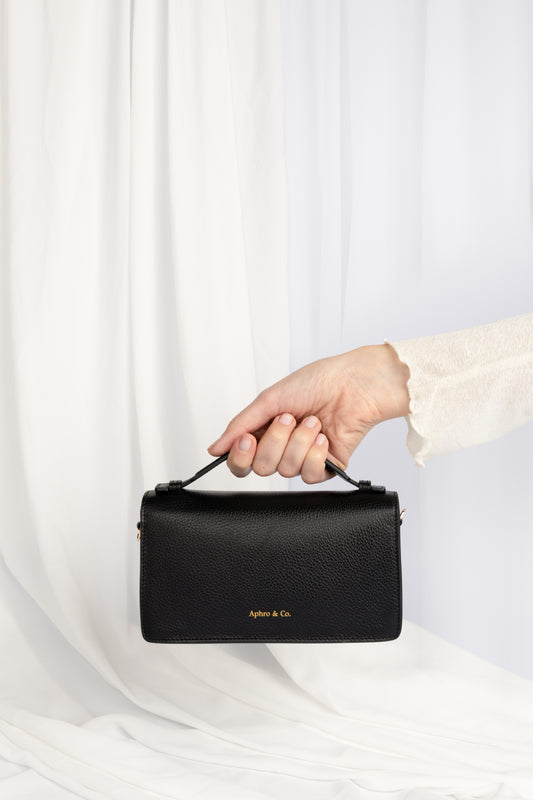 Poise Bag