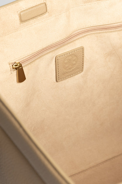 Resolve Bag