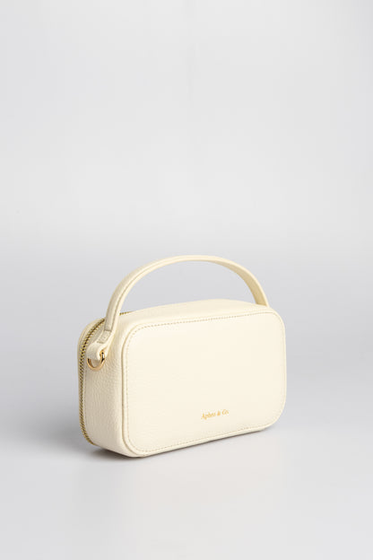 Finesse Bag
